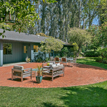2080 Rosecrest Dr
