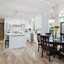 Dining/Pedestal Table