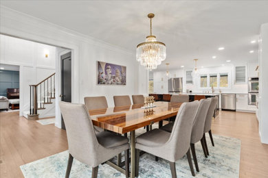 Example of a transitional dining room design in DC Metro