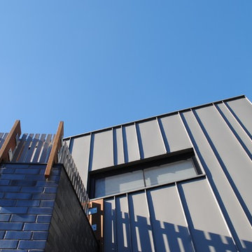 Laneway house