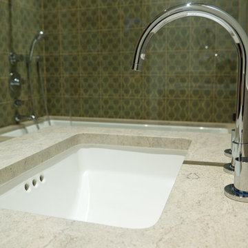 Noe Valley, San Francisco - Graphic Tile and Slab Bathroom