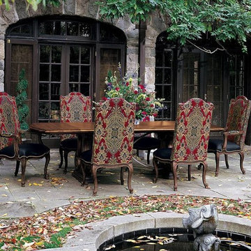 Outdoor Dining Furniture