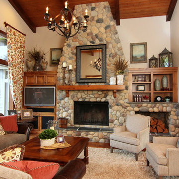 Traditional Rustic Living Room