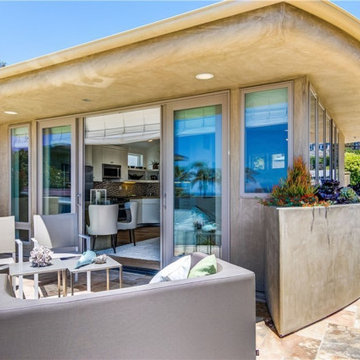 Oceanfront..with rare Private Beach Hut