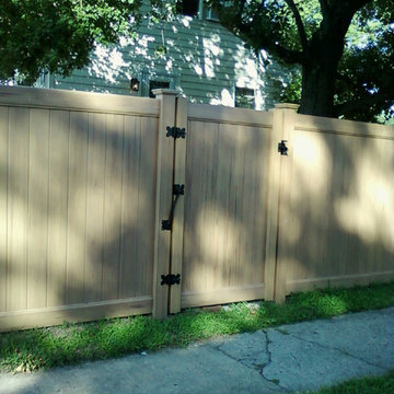 Woodgrain Vinyl Fences & Gates