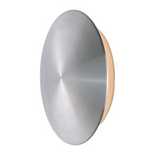 Outdoor sconce
