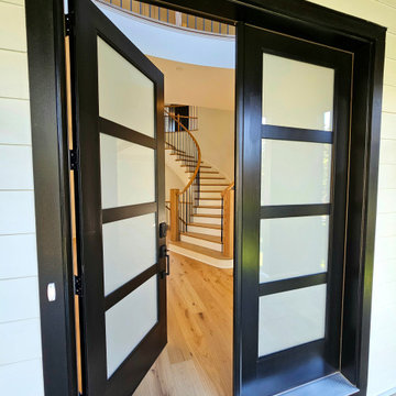 Project #110 | Beautiful Curved Staircase with Circular Balcony