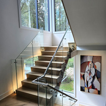 Project #129 | Modern White Oak Staircase with Slanted Risers
