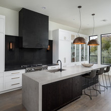Kitchen lake
