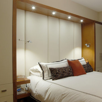 Going with the Flow -- A Contemporary Condo