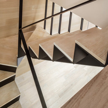 Trapeze Stair Duplex Apartment