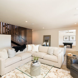 Parade 2016 - Sectional Sofas
