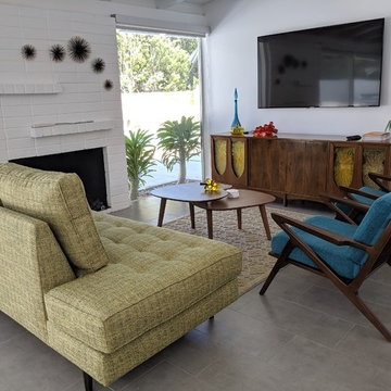 Mid Century Modern Chaise