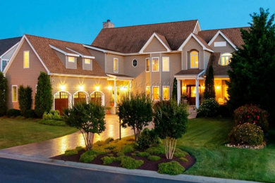 Exterior home idea in Other