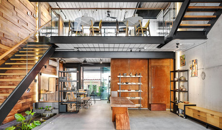 A House Designed by its Architect-Owner for His Ceramicist Wife