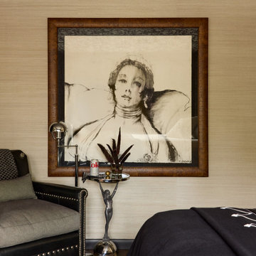 Elegant Gray and Black Bedroom Decor