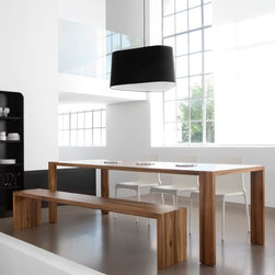 Dining tables - Eaton - Products