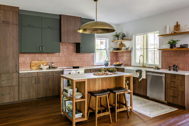 Kitchen - eclectic kitchen idea in Atlanta