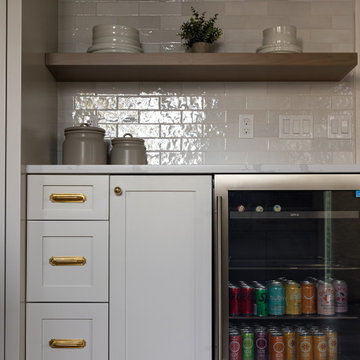 Timeless Chic: Elegant Neutral Kitchen