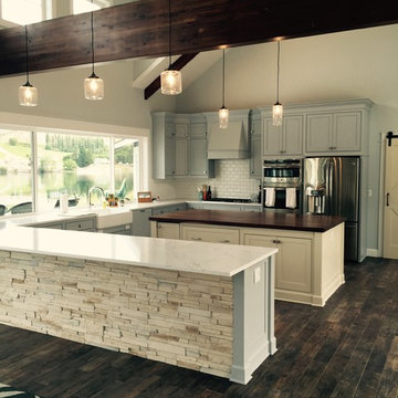 Riverfront vacation home
