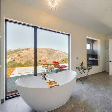 Contemporary floating vanities - Eclipse cabinetry