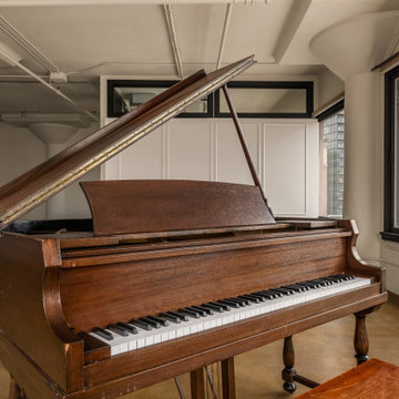 Versatile Daylight Loft for Shoots & Events