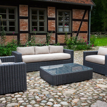 Toja Patio Furniture - Yorkville Couch Set - House