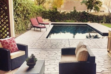 Inspiration for a contemporary pool remodel in Los Angeles