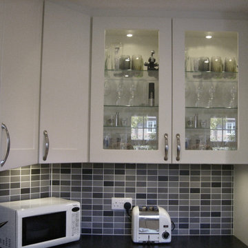 Shaker Style Kitchen design in Pinner, London by Kudos Interior Designs