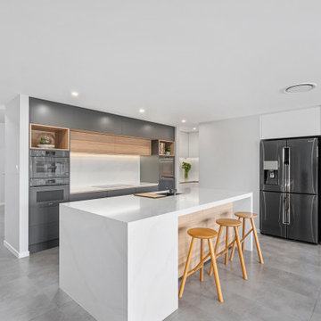 Chantilly Close, Benowa Waters