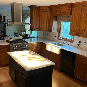 Exciting Kitchen Transformation - Cristallo Iceberg Quartzite