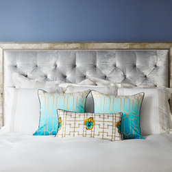 EMPEROR'S GATE SILK PILLOW - Bed Pillows