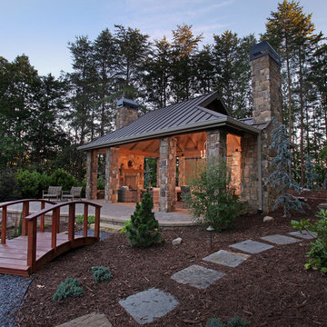 Johns Creek Lodge