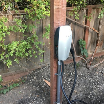 Tester charging station