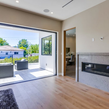 Hidden Hills Master bedroom and bathroom.