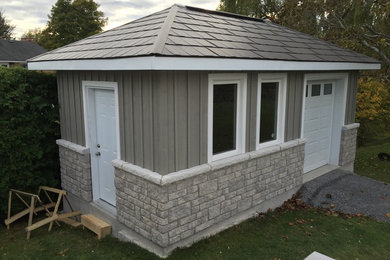 Example of an arts and crafts shed design in Toronto