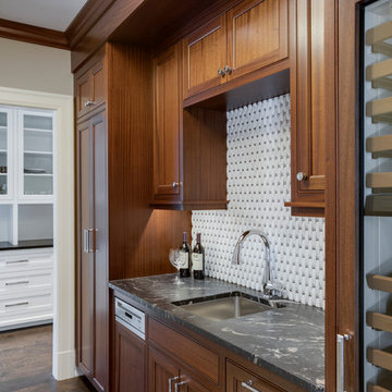 Expansive Shingle Style