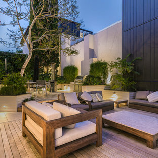 Parnell Basin Townhouse - Outside Dining + Living