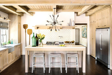 Kitchen - kitchen idea in Atlanta
