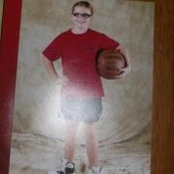 Lyss Wheatons foto