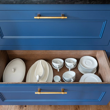 Bespoke dining room cabinet