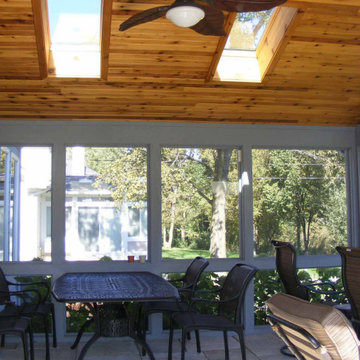 Screened Porch with Dog Wash