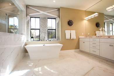 Example of a transitional bathroom design in Orlando