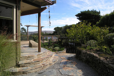 Example of a trendy entryway design in San Francisco