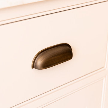 Classic In-Frame Deeper Mouldings & Beaded Shaker Kitchen