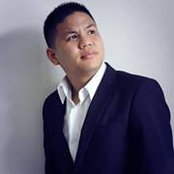 Joshua Tamayo's photo