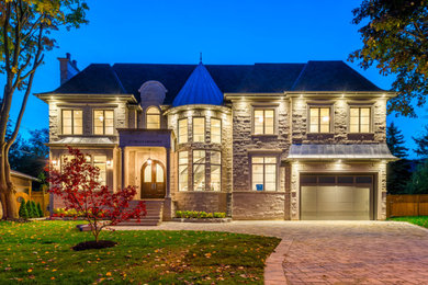 Transitional exterior home photo in Toronto