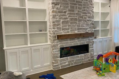 Family room - family room idea in Nashville
