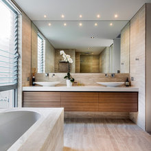 Avoca Beach - BATHROOMS