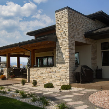 Reaves' Residence